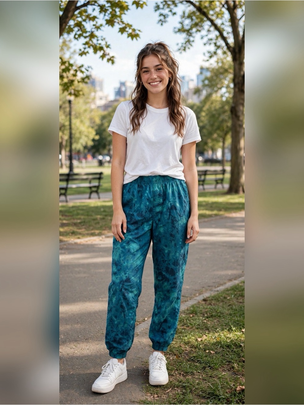 URBAN OUTFITTERS Tie-Dye Nylon Track Pants Windbreaker Joggers Mesh Lined Teal L